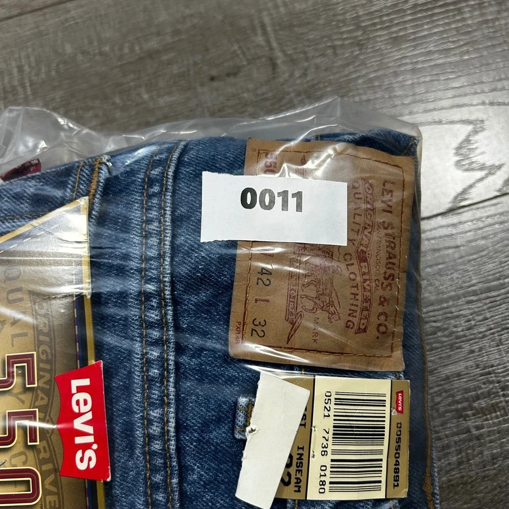 VTG Levi Strauss 550 Relaxed Fit Tapered Leg Jeans Mens Blue Denim‎ W42 L32